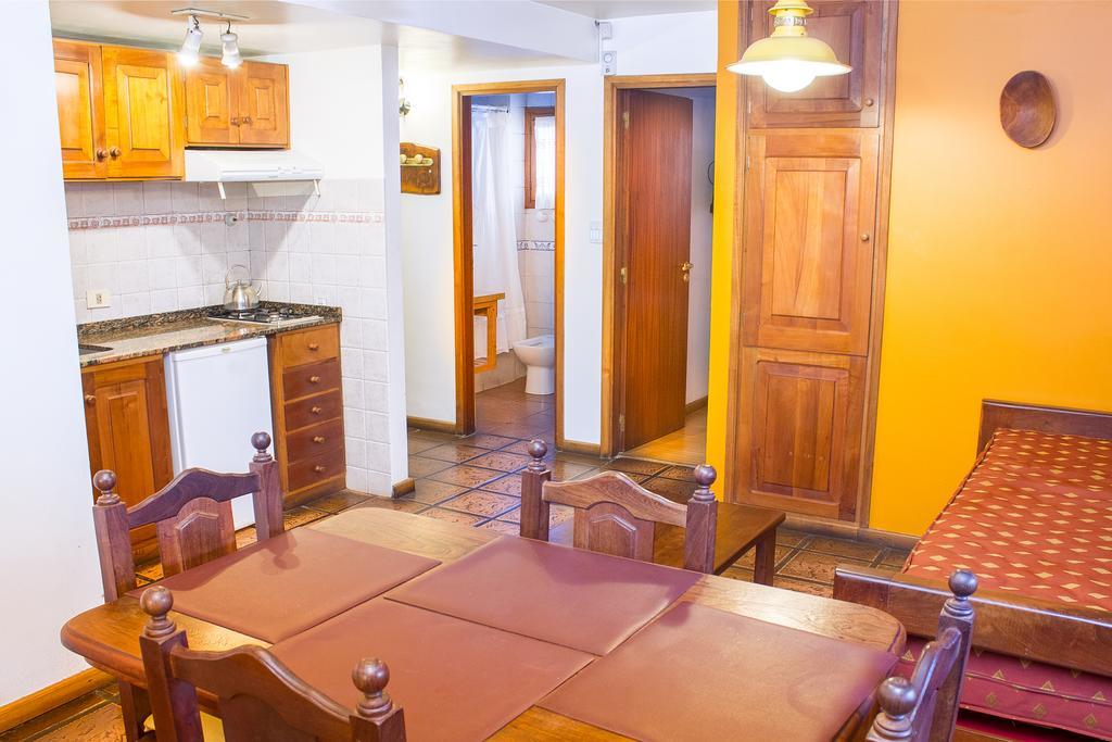 El Viejo Nogal Aparthotel San Martin de los Andes Exterior photo