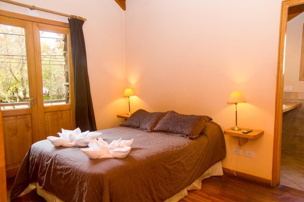 El Viejo Nogal Aparthotel San Martin de los Andes Exterior photo